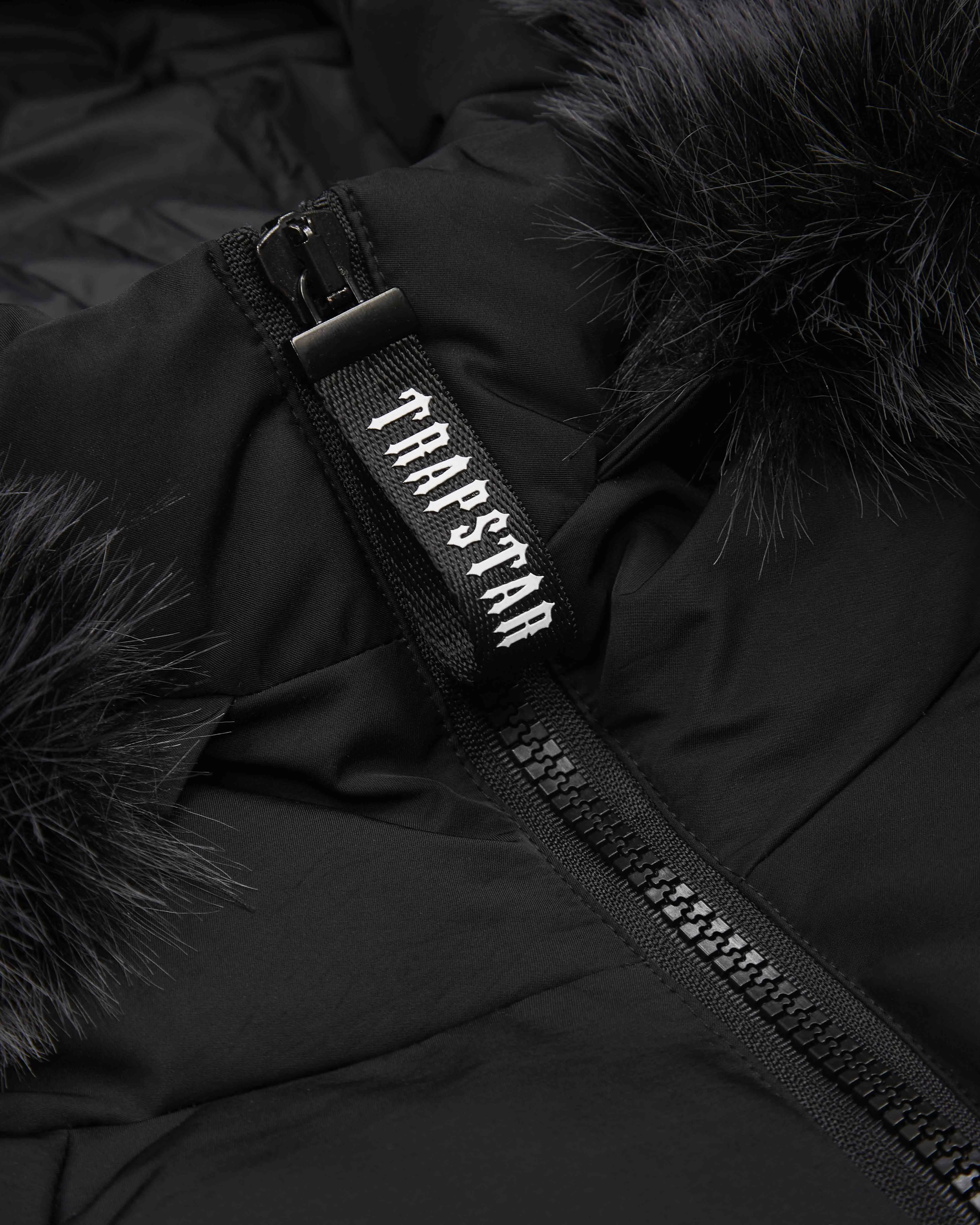 Irongate Chenille Sleeve Puffer - Black